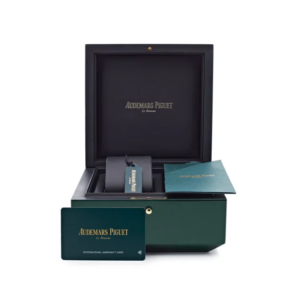 Watchbox-audemars-piguet-royal-oak-15412bc-zz-1220bc-01-double-balance-wheel-openworked-diamond-bezel-2021-wb5u9cc-exclusive-7.webp Watchbox-audemars-piguet-royal-oak-15412bc-zz-1220bc-01-double-balance-wheel-openworked-diamond-bezel-2021-wb5u9cc-exclusive-7.webp