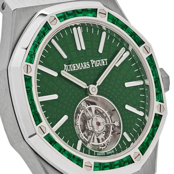 Watchbox-audemars-piguet-royal-oak-26532ic-ee-1220ti-01-selfwinding-flying-tourbillon-titanium-white-gold-emerald-bezel-limited-edition-2024-wb31j94-exclusive-5.webp Watchbox-audemars-piguet-royal-oak-26532ic-ee-1220ti-01-selfwinding-flying-tourbillon-titanium-white-gold-emerald-bezel-limited-edition-2024-wb31j94-exclusive-5.webp