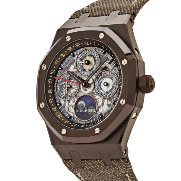 Watchbox-audemars-piguet-royal-oak-26585cm-oo-d301ve-01-travis-scott-cactus-jack-perpetual-calendar-limited-edition-wb87198-exclusive-3.webp Watchbox-audemars-piguet-royal-oak-26585cm-oo-d301ve-01-travis-scott-cactus-jack-perpetual-calendar-limited-edition-wb87198-exclusive-3.webp
