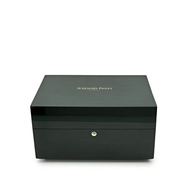 Watchbox-audemars-piguet-royal-oak-26735sg-oo-1320sg-01-selfwinding-flying-tourbillon-openworked-wbwj7g2-exclusive-8.webp Watchbox-audemars-piguet-royal-oak-26735sg-oo-1320sg-01-selfwinding-flying-tourbillon-openworked-wbwj7g2-exclusive-8.webp