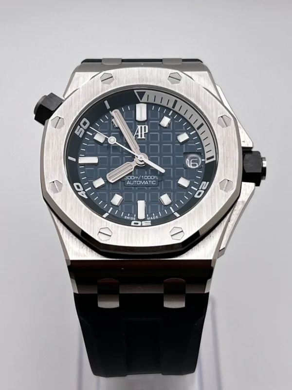 Watchbox-audemars-piguet-royal-oak-offshore-15720st-oo-a027ca-01-diver-stainless-steel-blue-dial-wbq94xj-exclusive-2.webp Watchbox-audemars-piguet-royal-oak-offshore-15720st-oo-a027ca-01-diver-stainless-steel-blue-dial-wbq94xj-exclusive-2.webp