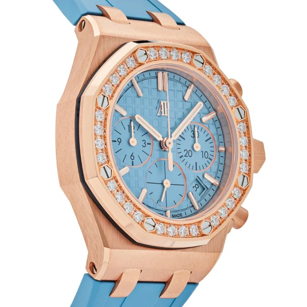 Watchbox-audemars-piguet-royal-oak-offshore-26231or-zz-a085ca-01-chronograph-rose-gold-blue-dial-diamond-bezel-wbg3usv-exclusive-4.webp Watchbox-audemars-piguet-royal-oak-offshore-26231or-zz-a085ca-01-chronograph-rose-gold-blue-dial-diamond-bezel-wbg3usv-exclusive-4.webp
