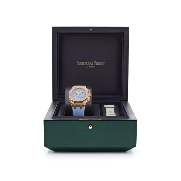 Watchbox-audemars-piguet-royal-oak-offshore-26231or-zz-a085ca-01-chronograph-rose-gold-blue-dial-diamond-bezel-wbg3usv-exclusive-8.webp Watchbox-audemars-piguet-royal-oak-offshore-26231or-zz-a085ca-01-chronograph-rose-gold-blue-dial-diamond-bezel-wbg3usv-exclusive-8.webp