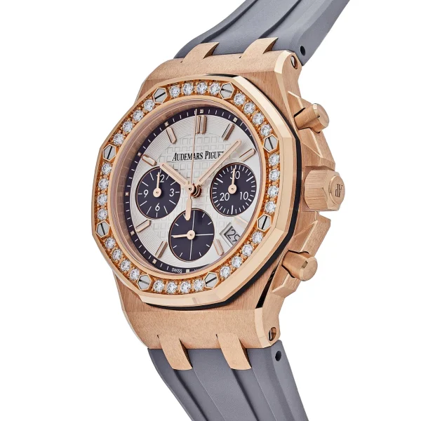 Watchbox-audemars-piguet-royal-oak-offshore-26231or-zz-d003ca-01-ladies-rose-gold-diamond-bezel-silver-dial-wb87lkx-exclusive-3.webp Watchbox-audemars-piguet-royal-oak-offshore-26231or-zz-d003ca-01-ladies-rose-gold-diamond-bezel-silver-dial-wb87lkx-exclusive-3.webp