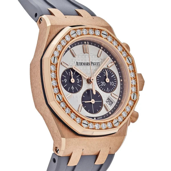 Watchbox-audemars-piguet-royal-oak-offshore-26231or-zz-d003ca-01-ladies-rose-gold-diamond-bezel-silver-dial-wb87lkx-exclusive-4.webp Watchbox-audemars-piguet-royal-oak-offshore-26231or-zz-d003ca-01-ladies-rose-gold-diamond-bezel-silver-dial-wb87lkx-exclusive-4.webp