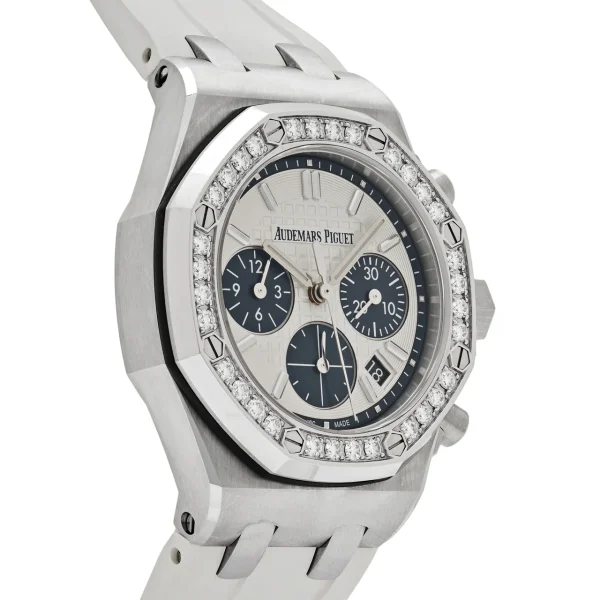 Watchbox-audemars-piguet-royal-oak-offshore-26231st-zz-d010ca-01-a-stainless-steel-silver-dial-diamond-bezel-2021-wbkefxf-exclusive-4.webp Watchbox-audemars-piguet-royal-oak-offshore-26231st-zz-d010ca-01-a-stainless-steel-silver-dial-diamond-bezel-2021-wbkefxf-exclusive-4.webp