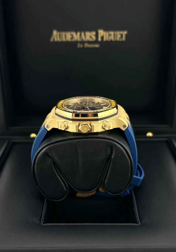 Watchbox-audemars-piguet-royal-oak-offshore-26236ba-yy-d346ca-01-yellow-gold-sapphire-dial-2023-wbf2ipb-exclusive-3.webp Watchbox-audemars-piguet-royal-oak-offshore-26236ba-yy-d346ca-01-yellow-gold-sapphire-dial-2023-wbf2ipb-exclusive-3.webp