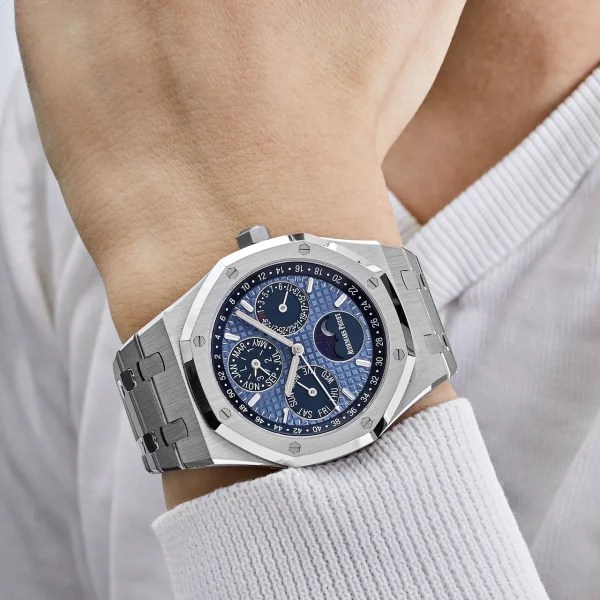 Watchbox-audemars-piguet-royal-oak-perpetual-calendar-26574st-oo-1220st-03-stainless-steel-blue-dial-wbwy1fr-exclusive-2.webp Watchbox-audemars-piguet-royal-oak-perpetual-calendar-26574st-oo-1220st-03-stainless-steel-blue-dial-wbwy1fr-exclusive-2.webp