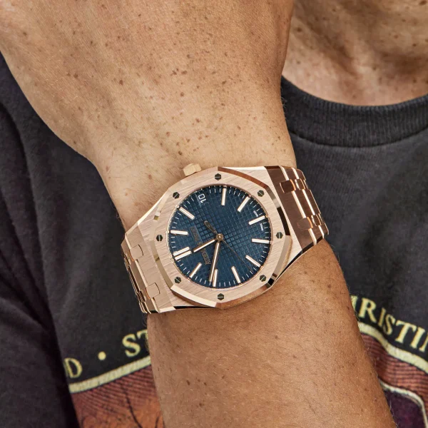 Watchbox-audemars-piguet-royal-oak-selfwinding-15510or-oo-1320or-03-wb7exs5-exclusive-2.webp Watchbox-audemars-piguet-royal-oak-selfwinding-15510or-oo-1320or-03-wb7exs5-exclusive-2.webp