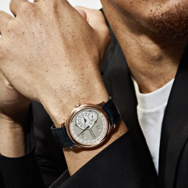 Watchbox-f-p-journe-octa-calendrier-rose-gold-white-gold-dial-2012-wbe6v3p-exclusive-2.webp Watchbox-f-p-journe-octa-calendrier-rose-gold-white-gold-dial-2012-wbe6v3p-exclusive-2.webp