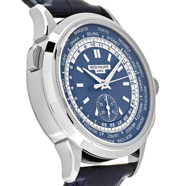 Watchbox-patek-philippe-complications-5930g-010-wbh6kvt-exclusive-3.webp Watchbox-patek-philippe-complications-5930g-010-wbh6kvt-exclusive-3.webp