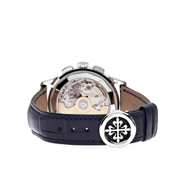 Watchbox-patek-philippe-complications-5930g-010-wbh6kvt-exclusive-4.webp Watchbox-patek-philippe-complications-5930g-010-wbh6kvt-exclusive-4.webp