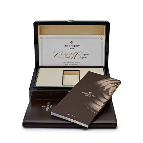Watchbox-patek-philippe-nautilus-5740-1g-001-tiffany-co-perpetual-calendar-moon-phase-wb8ejul-exclusive-8.webp Watchbox-patek-philippe-nautilus-5740-1g-001-tiffany-co-perpetual-calendar-moon-phase-wb8ejul-exclusive-8.webp