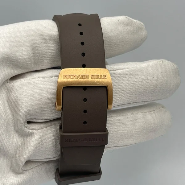 Watchbox-richard-mille-rm-011-brown-ceramic-tzp-asia-edition-wbq761q-exclusive-6.webp Watchbox-richard-mille-rm-011-brown-ceramic-tzp-asia-edition-wbq761q-exclusive-6.webp