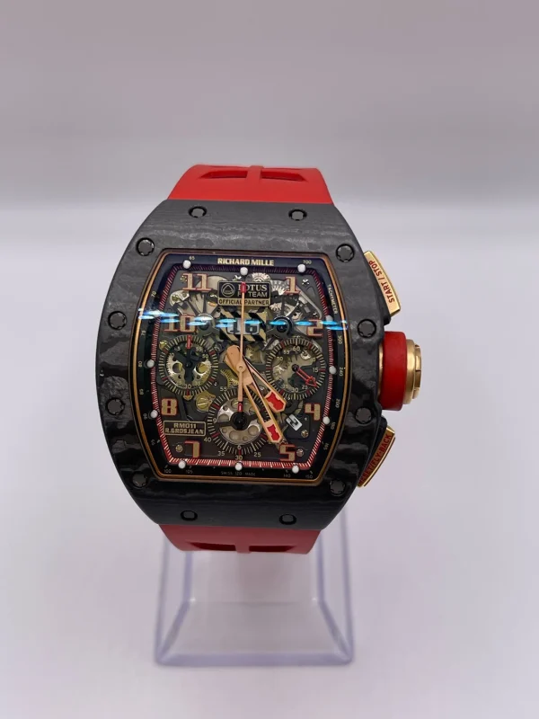 Watchbox-richard-mille-rm-011-romain-grosjean-lotus-f1-carbon-rose-gold-wb15hd2-exclusive-2.webp Watchbox-richard-mille-rm-011-romain-grosjean-lotus-f1-carbon-rose-gold-wb15hd2-exclusive-2.webp