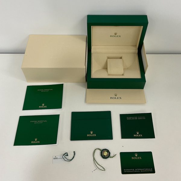 Watchbox-rolex-datejust-126300-0021-wb2nwo1-exclusive-5.jpg Watchbox-rolex-datejust-126300-0021-wb2nwo1-exclusive-5.jpg