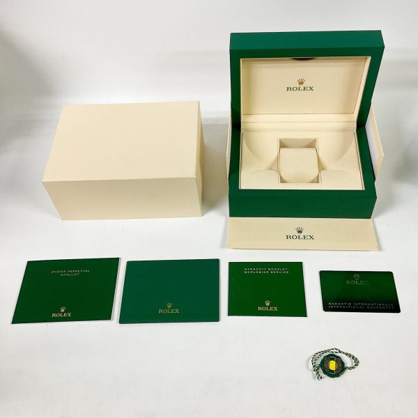 Watchbox-rolex-datejust-126331-0019-wbu5j7e-exclusive-5.jpg Watchbox-rolex-datejust-126331-0019-wbu5j7e-exclusive-5.jpg