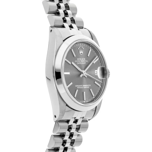Watchbox-rolex-datejust-68240-wb2g7iz-exclusive-2.webp Watchbox-rolex-datejust-68240-wb2g7iz-exclusive-2.webp
