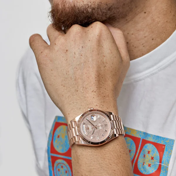 Watchbox-rolex-day-date-228235-rose-gold-baguette-diamond-paved-dial-2022-wb65psc-exclusive-2.webp Watchbox-rolex-day-date-228235-rose-gold-baguette-diamond-paved-dial-2022-wb65psc-exclusive-2.webp