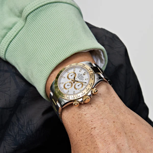 Watchbox-rolex-daytona-116503-two-tone-yellow-gold-stainless-steel-white-dial-2023-wbq5bo8-exclusive-6.webp Watchbox-rolex-daytona-116503-two-tone-yellow-gold-stainless-steel-white-dial-2023-wbq5bo8-exclusive-6.webp
