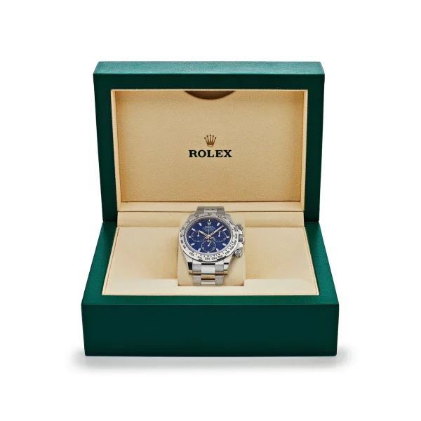 Watchbox-rolex-daytona-116509-white-gold-blue-dial-wbv53bh-exclusive-7.webp Watchbox-rolex-daytona-116509-white-gold-blue-dial-wbv53bh-exclusive-7.webp