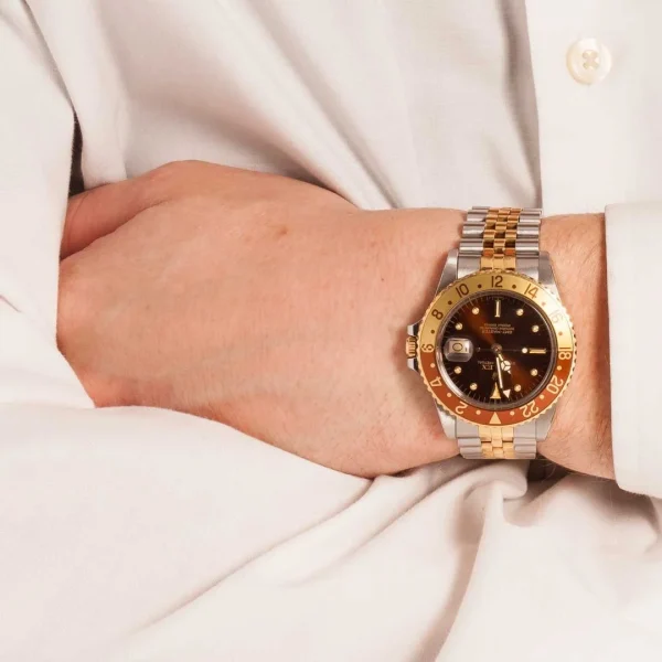 Watchbox-rolex-gmt-master-16753-wbwrdev-exclusive-8.webp Watchbox-rolex-gmt-master-16753-wbwrdev-exclusive-8.webp