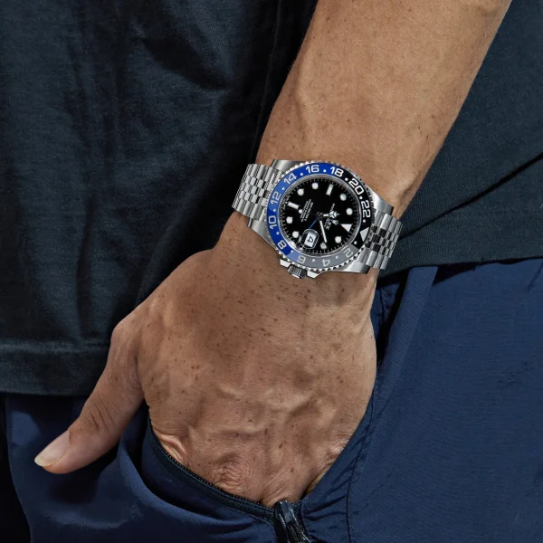 Watchbox-rolex-gmt-master-ii-126710blnr-batgirl-stainless-steel-jubilee-2024-wbdg368-exclusive-2.webp Watchbox-rolex-gmt-master-ii-126710blnr-batgirl-stainless-steel-jubilee-2024-wbdg368-exclusive-2.webp