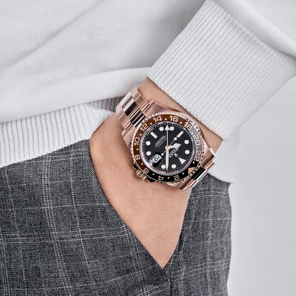 Watchbox-rolex-gmt-master-ii-126715chnr-root-beer-rose-gold-black-dial-2023-wb42uq6-exclusive-2.webp Watchbox-rolex-gmt-master-ii-126715chnr-root-beer-rose-gold-black-dial-2023-wb42uq6-exclusive-2.webp