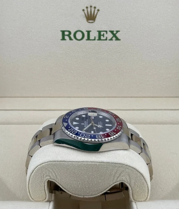 Watchbox-rolex-gmt-master-ii-126719blro-pepsi-white-gold-blue-dial-2021-wbp81n2-exclusive-3.webp Watchbox-rolex-gmt-master-ii-126719blro-pepsi-white-gold-blue-dial-2021-wbp81n2-exclusive-3.webp