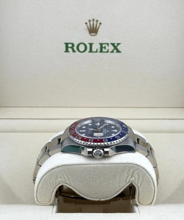Watchbox-rolex-gmt-master-ii-126719blro-pepsi-white-gold-blue-dial-2021-wbp81n2-exclusive-5.webp Watchbox-rolex-gmt-master-ii-126719blro-pepsi-white-gold-blue-dial-2021-wbp81n2-exclusive-5.webp
