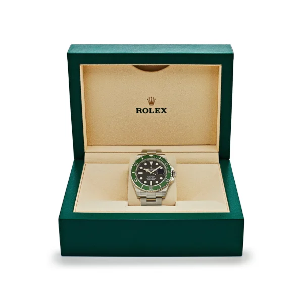 Watchbox-rolex-submariner-date-126610lv-starbucks-mk2-stainless-steel-black-dial-oyster-2023-wb75af3-exclusive-7.webp Watchbox-rolex-submariner-date-126610lv-starbucks-mk2-stainless-steel-black-dial-oyster-2023-wb75af3-exclusive-7.webp