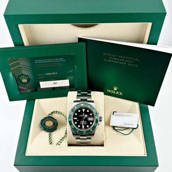 Watchbox-rolex-submariner-date-126610lv-starbucks-stainless-steel-black-dial-2021-wbgw8fb-exclusive-12.webp Watchbox-rolex-submariner-date-126610lv-starbucks-stainless-steel-black-dial-2021-wbgw8fb-exclusive-12.webp