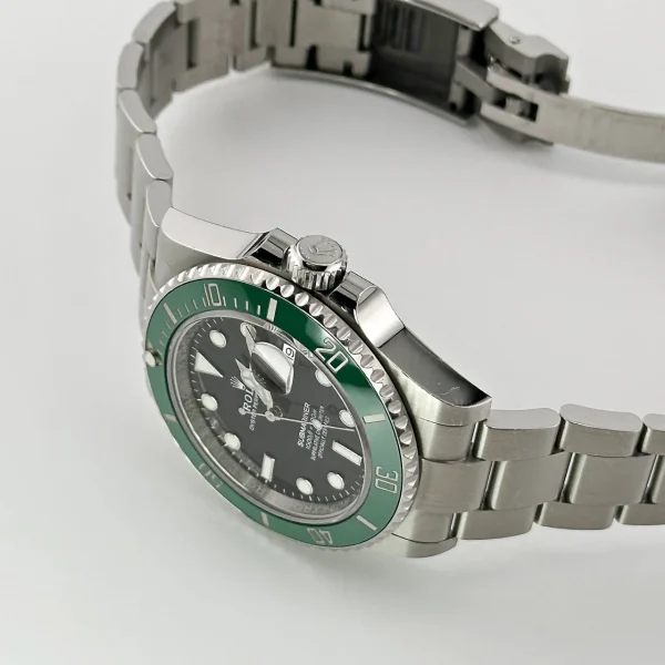 Watchbox-rolex-submariner-date-126610lv-starbucks-stainless-steel-black-dial-2021-wbgw8fb-exclusive-4.webp Watchbox-rolex-submariner-date-126610lv-starbucks-stainless-steel-black-dial-2021-wbgw8fb-exclusive-4.webp